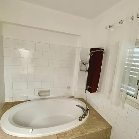 Zeta 2 Nicosia Апартаменты Agios Dhometios